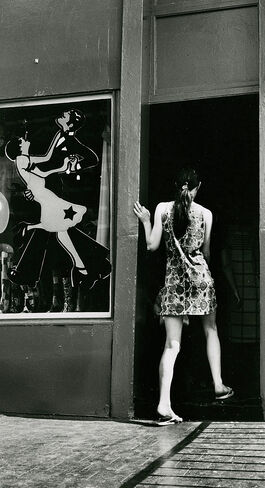 Dorothy Bohm: Chelsea, London